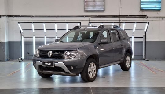 Renault • Duster