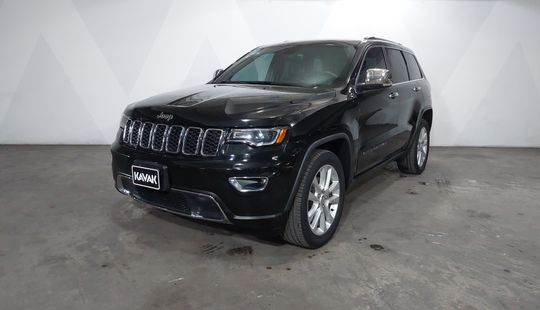 Jeep • Grand Cherokee