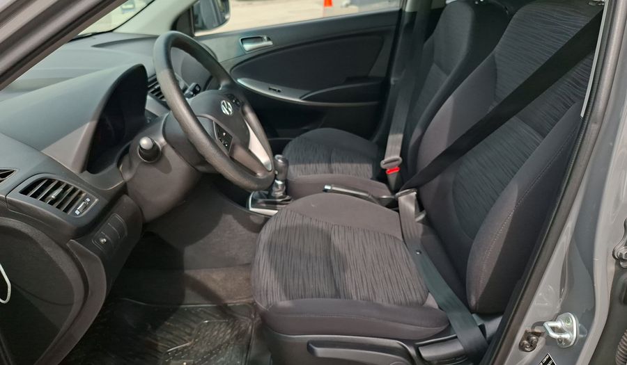 Hyundai Accent 1.4 RB GL AC 2AB ABS HB Hatchback 2019