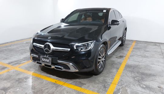 Mercedes Benz • Clase GLC