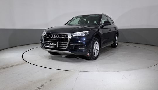 Audi • Q5