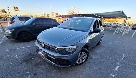 Volkswagen • Polo