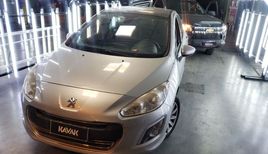 Peugeot • 308