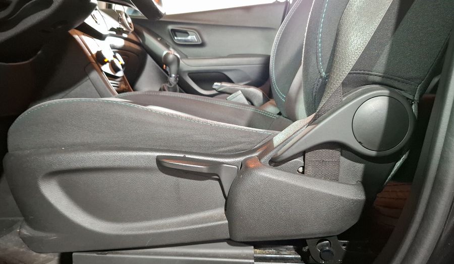 Chevrolet Trax 1.8 A LS MT Suv 2015