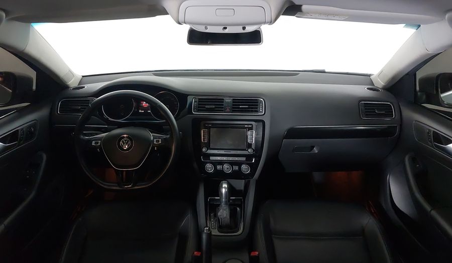 Volkswagen Jetta TSI HIGHLINE Sedan 2015