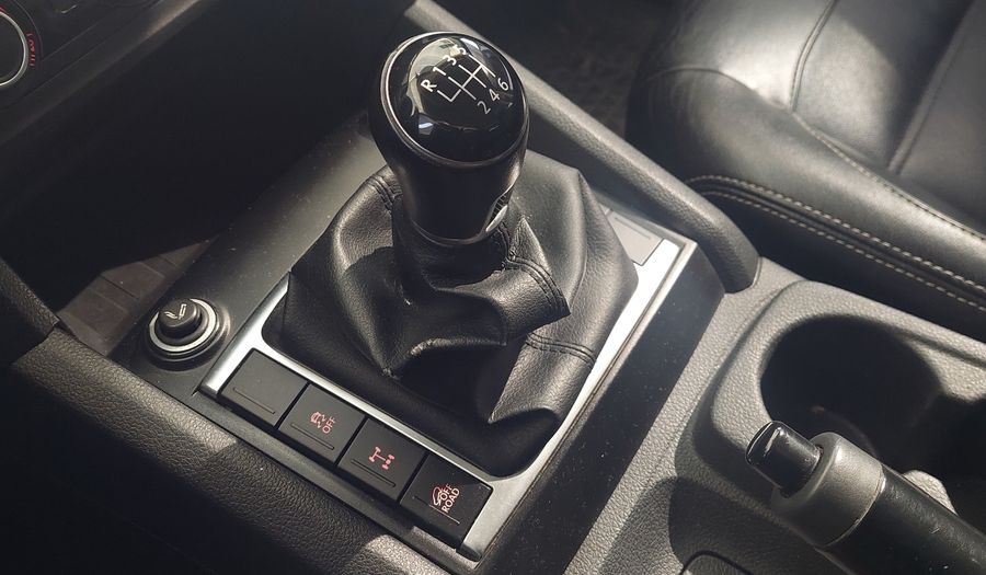 Volkswagen Amarok 2.0 TDI 180CV COMFORTLINE 4X2 MY18 Pickup 2018