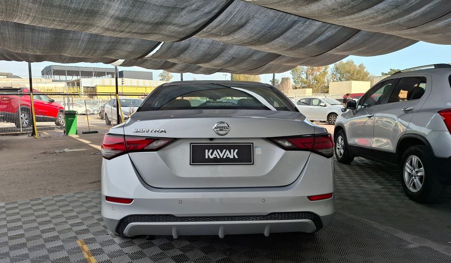 Nissan Sentra 2.0 ADVANCE Sedan 2022