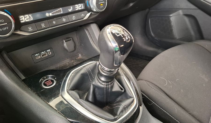 Nissan Sentra 2.0 ADVANCE Sedan 2022