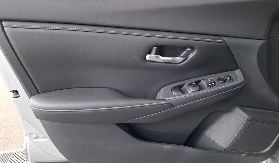 Nissan Sentra 2.0 ADVANCE Sedan 2022