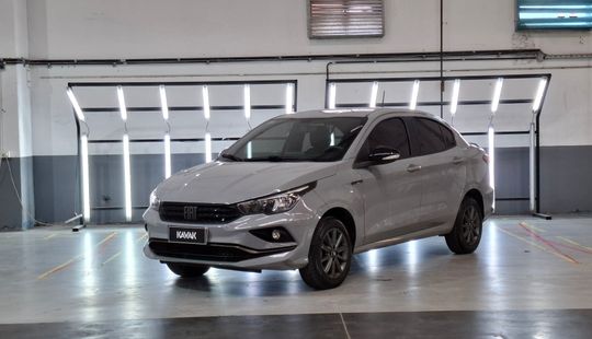 Fiat • Cronos