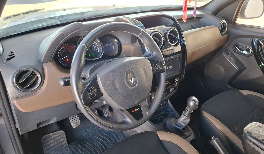 Renault Duster 2.0 PRIVILEGE PH2 4WD Suv 2016