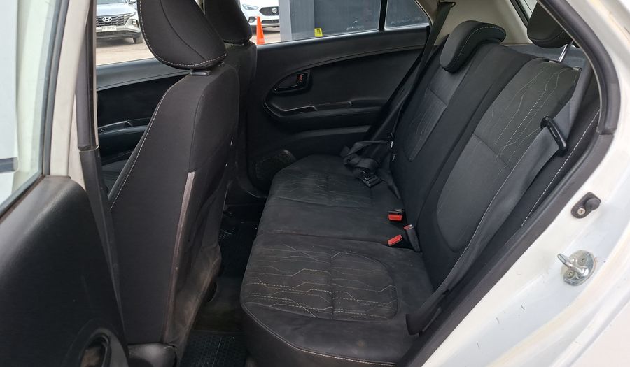 Kia Morning 1.2 EX AUTO PS DAB AC ABS Hatchback 2015
