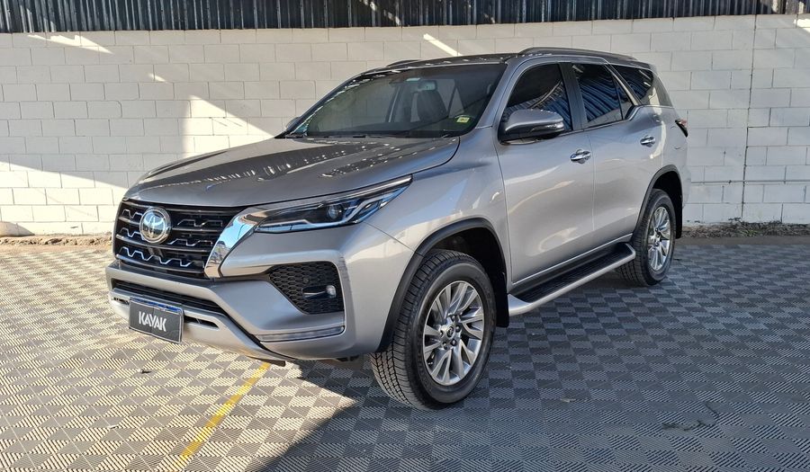 Toyota Sw4 2.8 TDI SRX AUTO 4WD Suv 2023
