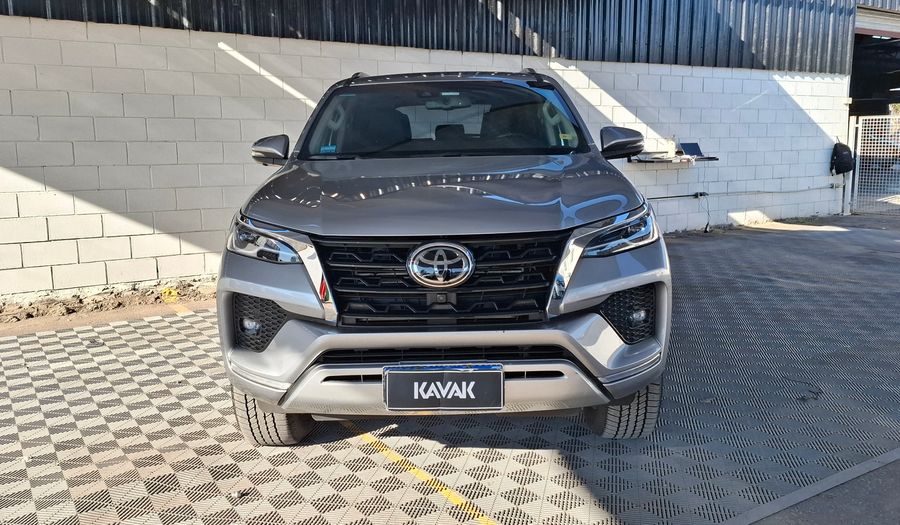 Toyota Sw4 2.8 TDI SRX AUTO 4WD Suv 2023