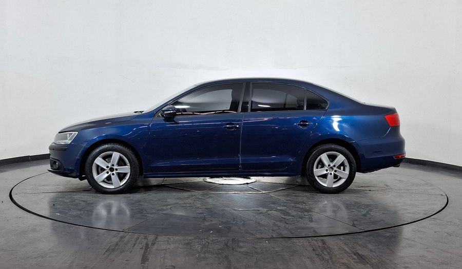 Volkswagen Vento 2.5 LUXURY Sedan 2012