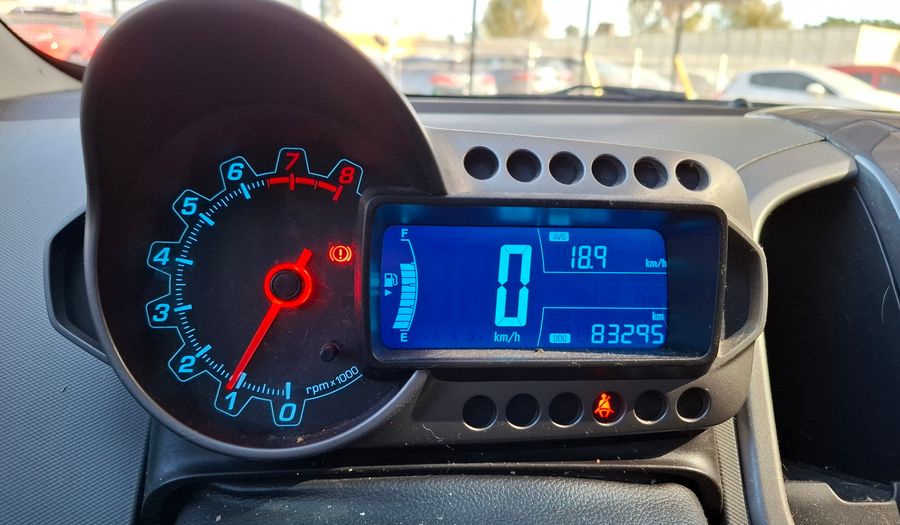 Chevrolet Sonic 1.6 LTZ Hatchback 2014