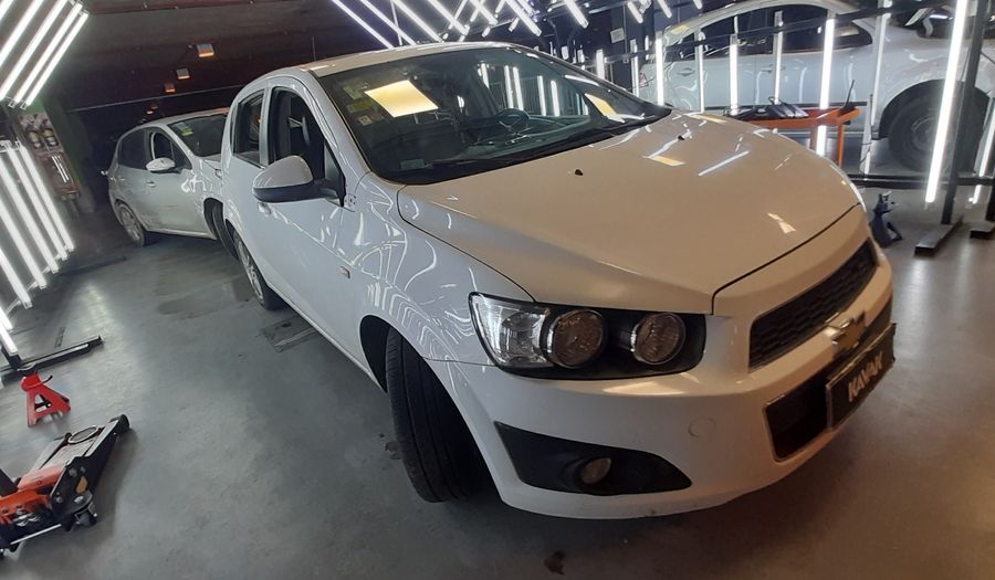 Chevrolet Sonic 1.6 LTZ Hatchback 2014