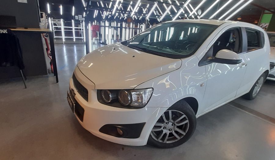 Chevrolet Sonic 1.6 LTZ Hatchback 2014