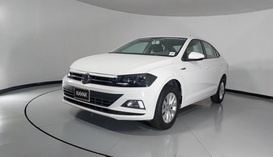 2022 • 43,000 km • Manual