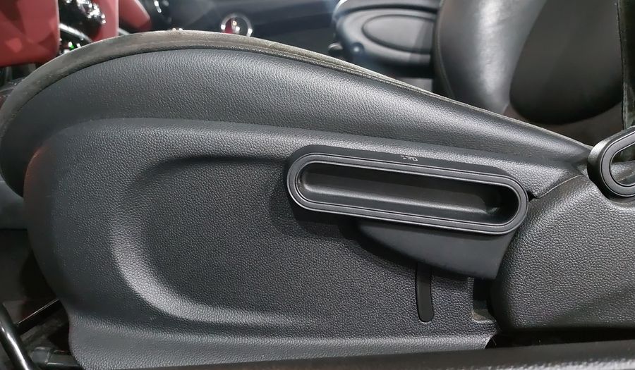 Mini John Cooper Works 2.0 JOHN COOPER WORKS HOT CHILI AUTO Hatchback 2020
