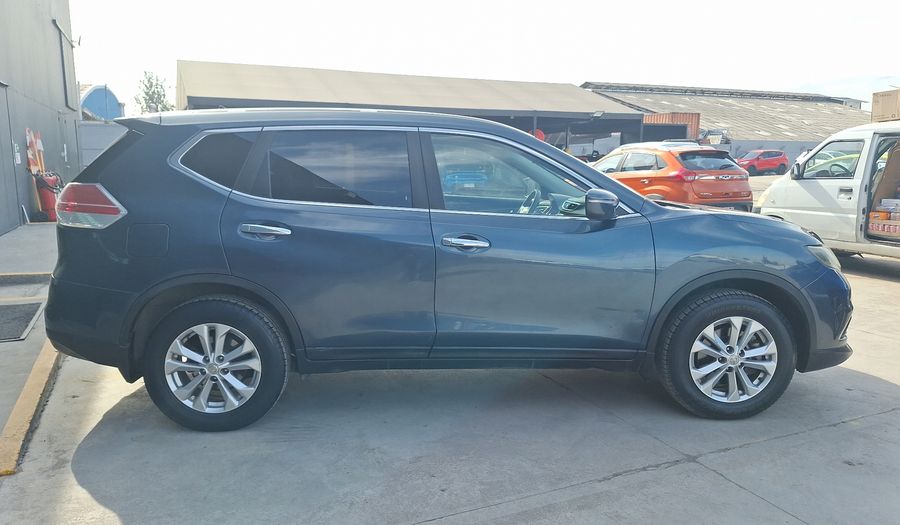 Nissan X-trail 2.5 CVT SENSE Suv 2015