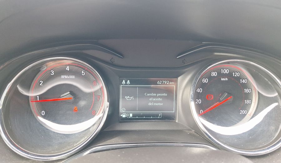 Chevrolet Onix 1.0T RS Hatchback 2021