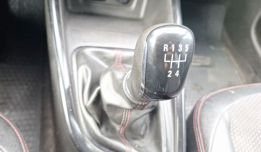 Chevrolet Onix 1.0T RS Hatchback 2021
