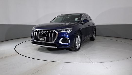2022 • 34,000 km • Automático