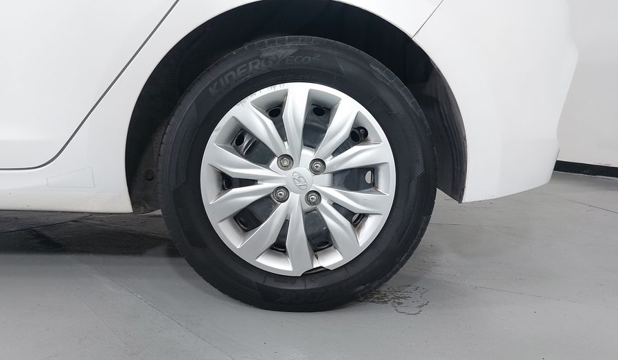 Hyundai Accent 1.6 GL Hatchback 2020