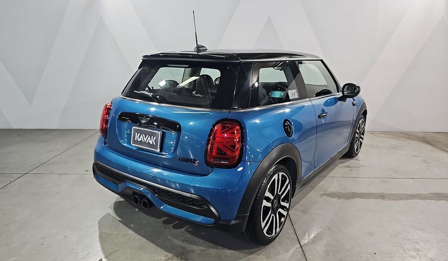 Mini Cooper S 2.0 COOPER CLASSIC DCT Hatchback 2023
