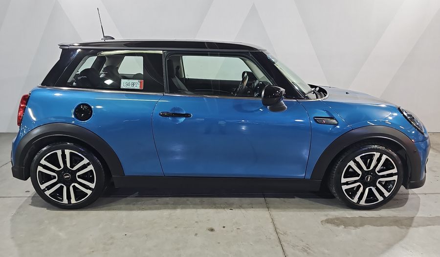 Mini Cooper S 2.0 COOPER CLASSIC DCT Hatchback 2023