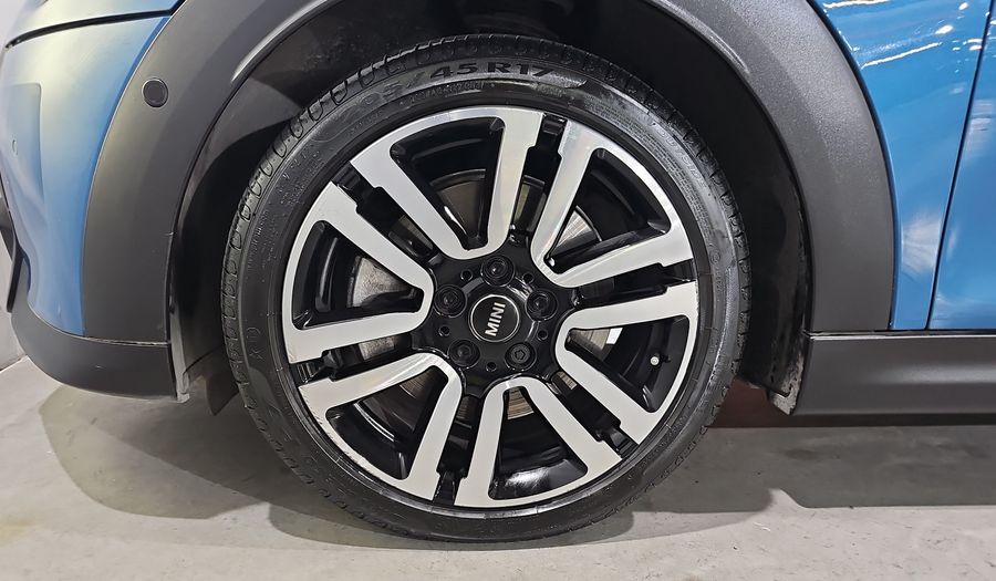 Mini Cooper S 2.0 COOPER CLASSIC DCT Hatchback 2023