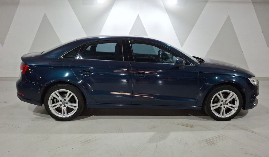 Audi A3 1.4 35 TFSI DYNAMIC DCT Sedan 2020
