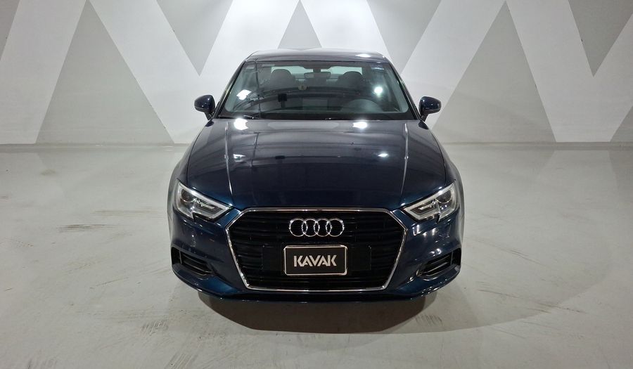 Audi A3 1.4 35 TFSI DYNAMIC DCT Sedan 2020