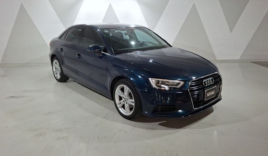 Audi A3 1.4 35 TFSI DYNAMIC DCT Sedan 2020