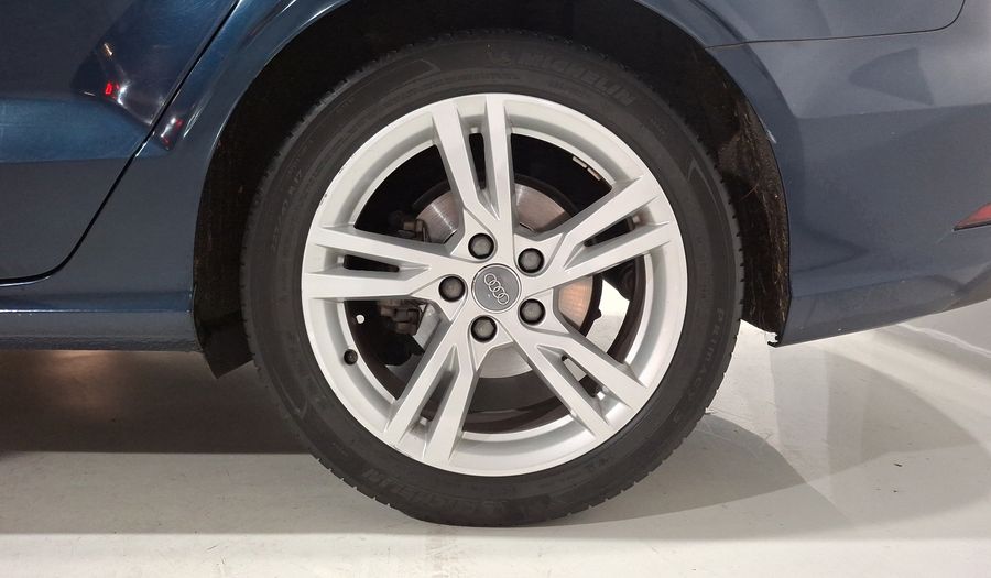 Audi A3 1.4 35 TFSI DYNAMIC DCT Sedan 2020