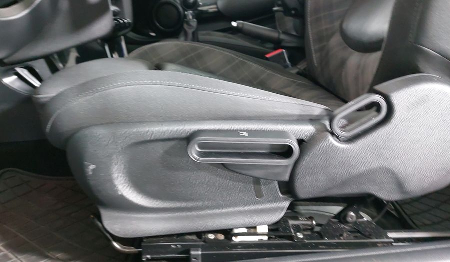 Mini Cooper 1.5 COOPER CHILI Hatchback 2018