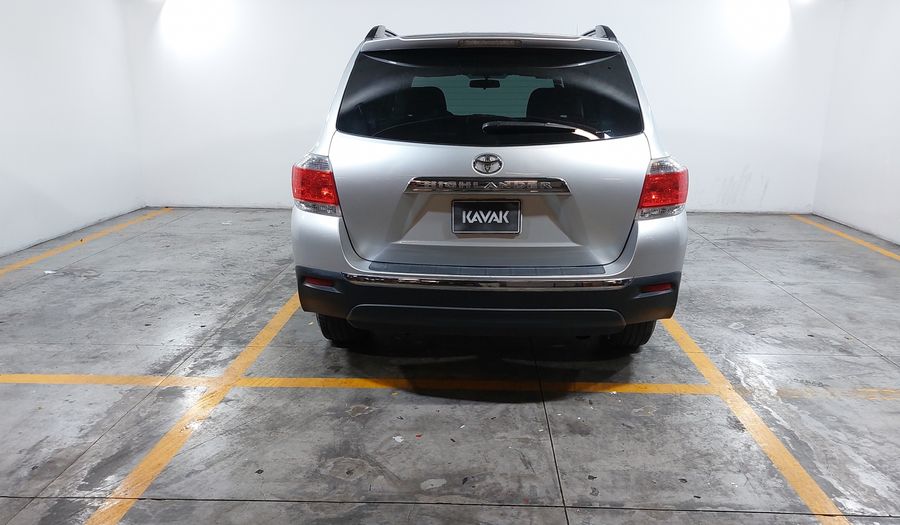Toyota Highlander 3.5 BASE PREMIUM AT Suv 2013