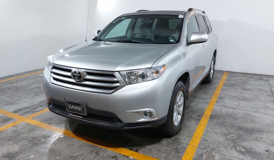 Toyota Highlander 3.5 BASE PREMIUM AT Suv 2013