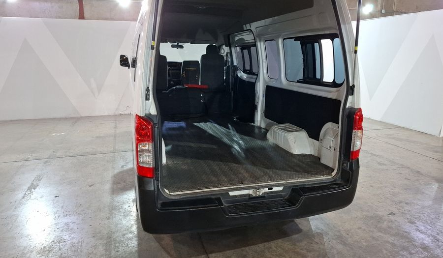 Nissan Nv350 Urvan 2.5 PANEL VENTANAS AMPLIA PAQ. SEG. Van 2022