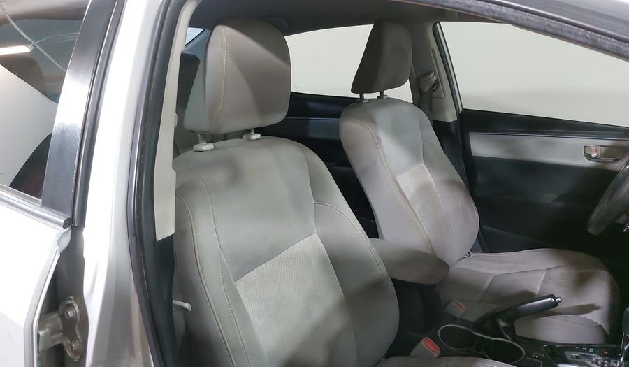 Toyota Corolla 1.8 LE AT Sedan 2014