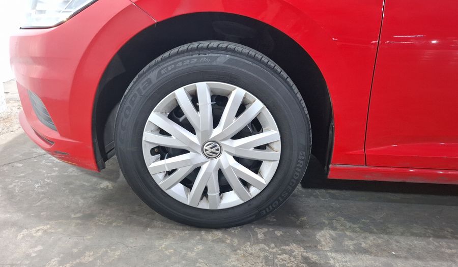 Volkswagen Jetta 1.6 STARTLINE AUTO Sedan 2020