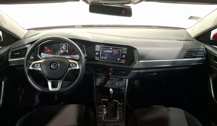 Volkswagen Jetta 1.6 STARTLINE AUTO Sedan 2020