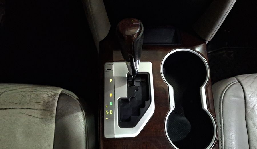 Toyota Camry 2.5 XLE L4 6AT Sedan 2014