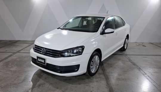 Volkswagen • Vento