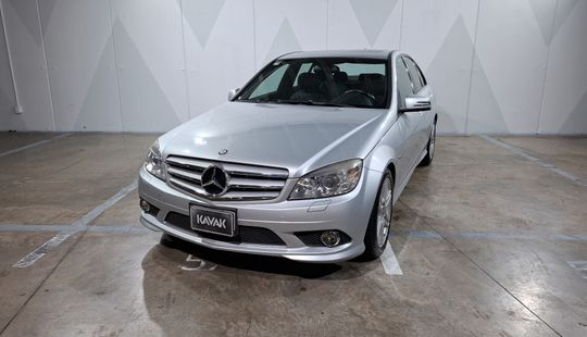 Mercedes Benz • Clase C