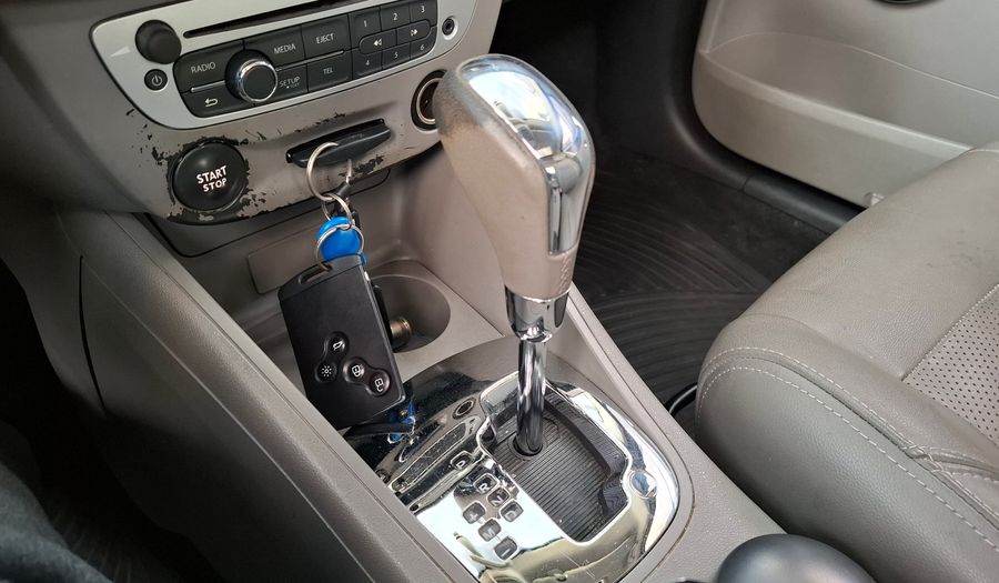 Renault Fluence 2.0 PRIVILEGE CVT Sedan 2013