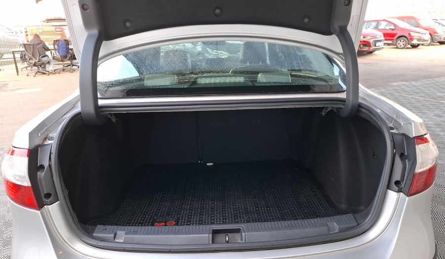 Renault Fluence 2.0 PRIVILEGE CVT Sedan 2013