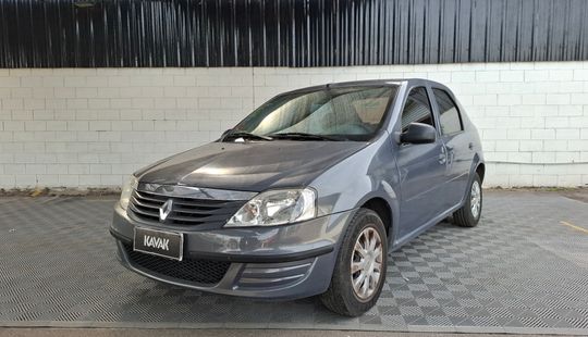 Renault • Logan