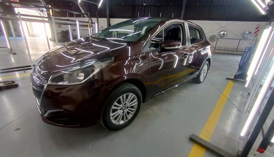 Peugeot • 208